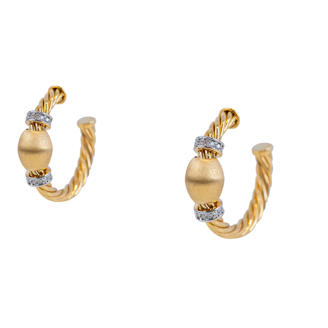 Brinco ouro amarelo com brilhantes